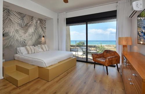 Nahariya Apartment | Oceanfront Escape at LENNY TZIPORA in Nahariya, Rated 10/10