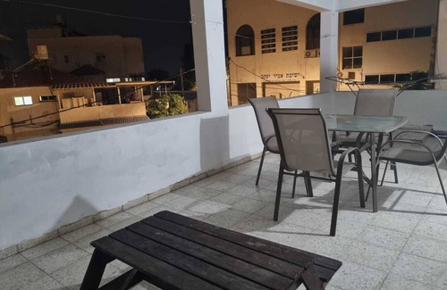 Nahariya Apartment | Cozy Retreat in Nahariya with Family-Friendly Amenities
