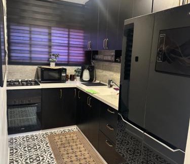 Haifa Apartment | Cozy Dnine7 Boutique Apartment with Hot Tub & High Rating