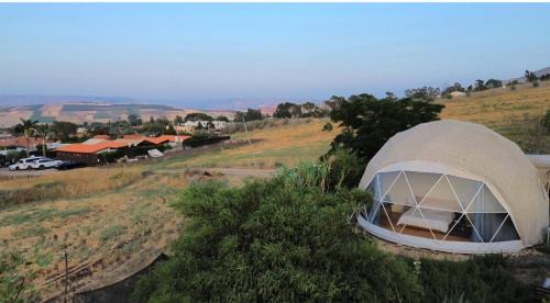 Yavne'el House | Experience Eco-Friendly Hospitality at החווה של הדס