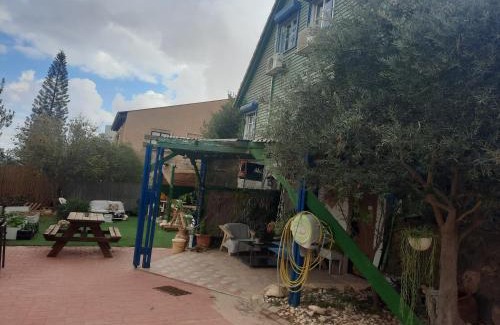 Arad Cabin | Pet and Child Friendly Retreat at הבית הירוק - Green House