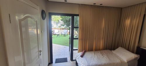 Elad House | Experience Home Comfort at הבית של דבורה ומשה - Rated 9.3/10