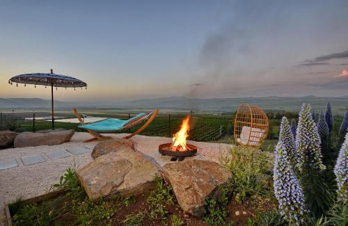 Mishmar HaYarden Villa | Discover Villa Alta Boutique - A Getaway with Ocean Views
