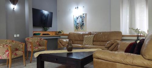 Yesod HaMa'ala House | Discover the Premium Villa & Lodge Bat Galil Experience