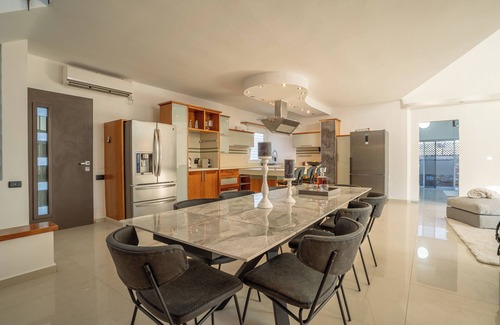 Eilat Villa | וילה מדהימה באילת – 5 דקות הליכה מהחוף!n Villa in Eilat – 5 min to the beach! 🏖