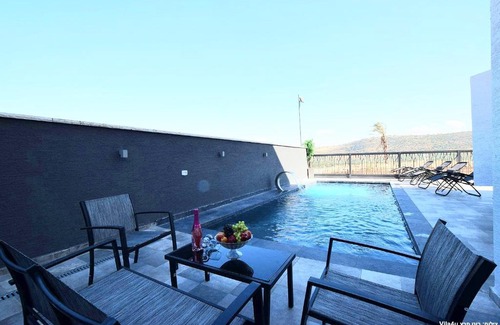 Vered Hagalil Villa | Relaxing Getaway at Villa Hillel with Private Pool & Breakfast