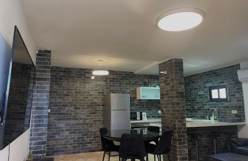Migdal Villa | וילה עמנואלה