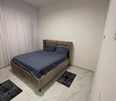 Yeruham Apartment | Experience Comfort at וילה שלומית - Family and Pet Friendly