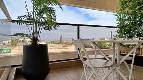 Emek HaMaayanot House | Stylish Boutique Rooms at B.Y - Child-Friendly Comfort