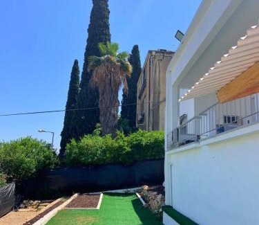 Haifa Apartment | Experience Nature at the Nof HaMifrat Retreat