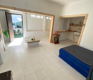 Kiryat Tiv'on Apartment | Cozy Retreat in a Serene Green Environment Near Oranim College
