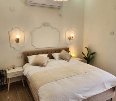 Safed Apartment | Unwind in Safed: Guest Rated 9.8 for Your Getaway
