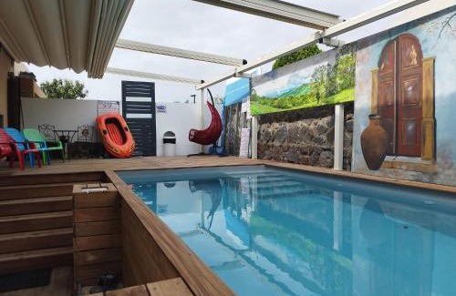 Mishmar HaYarden Villa | Maiori Boutique Villa: Private Pool & Scenic Views for Families