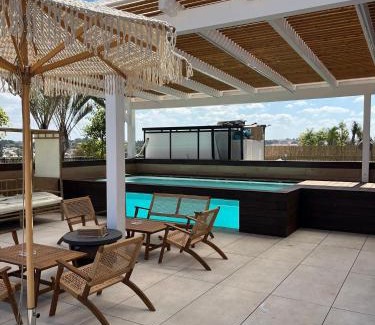 Netanya Apartment | מתחם שמיים ותכלת נתניה