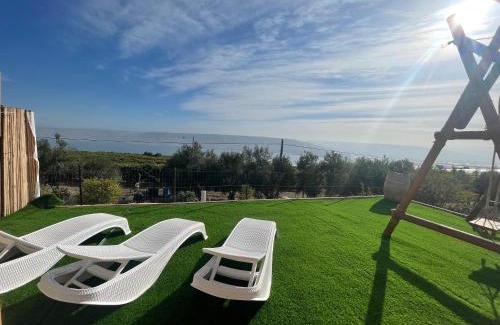 Poriya Illit Apartment | Oceanfront Bliss at נוף המצוק - Guest Rated 9/10