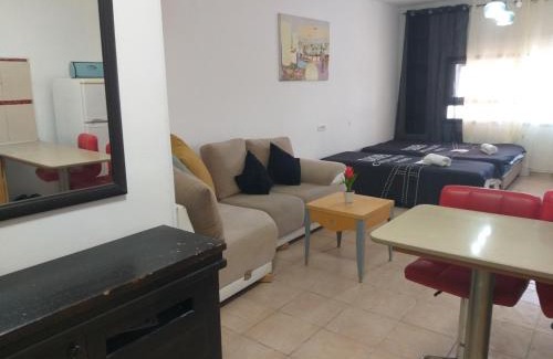 Eilat Apartment | Family-Friendly Suites in Eilat Tourism Center