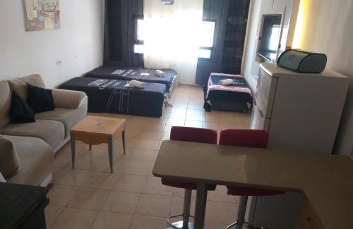 Eilat Apartment | Family-Friendly Suites in Eilat Tourism Center