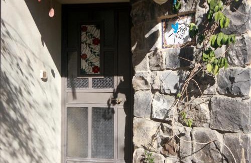 Ani'am Cabin | Experience Elegance at Stav Bagolan with Hot Tub & Breakfast