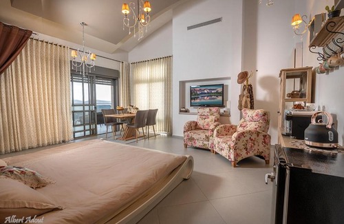 Majdal al-Shams Cabin | Unforgettable Stay at פנינת החרמון - Guest Rated 10/10