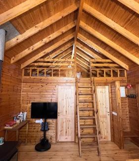 Mattat Cabin | Discover Pisgat Mattat: Oceanfront Retreat with Hot Tub
