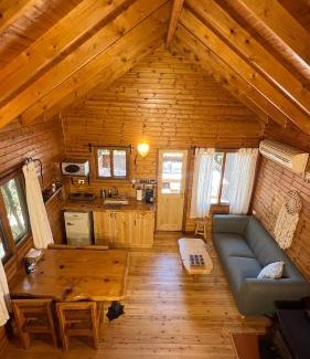 Mattat Cabin | Discover Pisgat Mattat: Oceanfront Retreat with Hot Tub