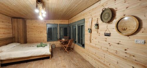 Buq'ata Hotel | Family-Friendly Stay at Shvil haGolan Zimmer - Rated 9/10