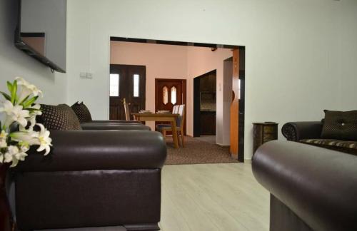 Masade House | Inviting Stays at צימרים בגולן דובדבן בחרמון