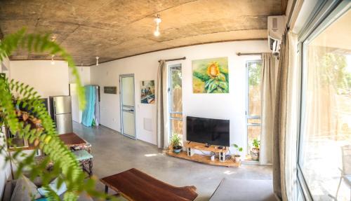 She'ar Yashuv Apartment | Discover Family-Friendly Retreats at עץ נוי in the North
