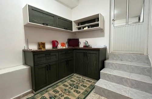 Majdal al-Shams Bed & Breakfast | Exceptional Stay at צימר במג'דל בית אלעז - Rated 10/10!