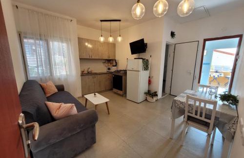 Rehovot Apartment | Family-Friendly Israeli Home in Rehovot - Rated 9/10