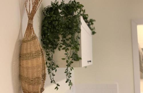 Sdot Negev Apartment | Family-Friendly Retreat at צימר מול פרדס - Rated 8.8/10