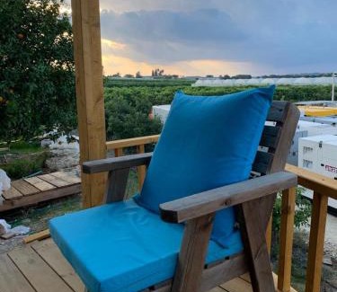 Sdot Negev Apartment | Family-Friendly Retreat at צימר מול פרדס - Rated 8.8/10