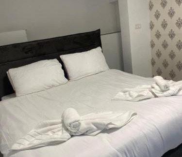 Ein Qiniyye Apartment | Family-Friendly Apartments in Israel with High Guest Ratings