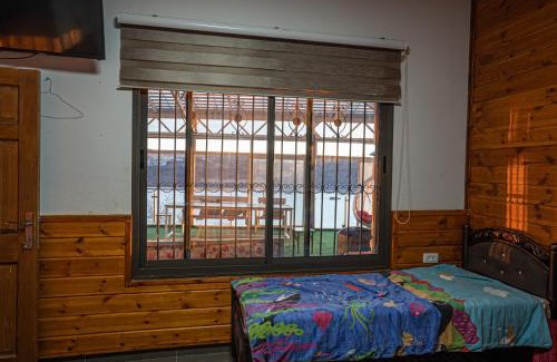 Masade House | Discover Comfort at צימר נאשד: Pet Friendly Retreat