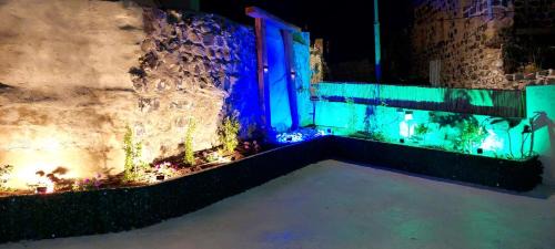 Kfar Kama Cabin | Charming Stay at צימר נסה with Hot Tub & Family Amenities