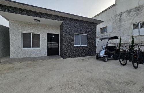 Kfar Kama Cabin | Charming Stay at צימר נסה with Hot Tub & Family Amenities
