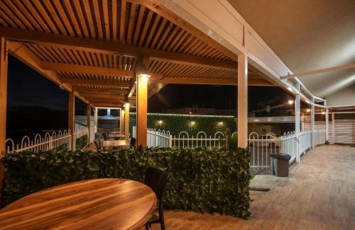 Ein Qiniyye Bed & Breakfast | Guest Favorite: Saba Raba B&B with Breakfast & Family Focus