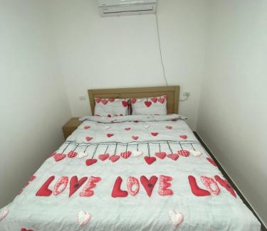Masade Apartment | Explore צמרים סמר: Pet-Friendly Retreat with Pool