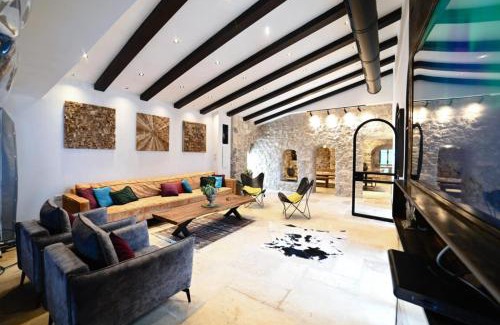 Safed Apartment | קונפיטה - וילה מהממת ובריכה בעיר העתיקה צפת