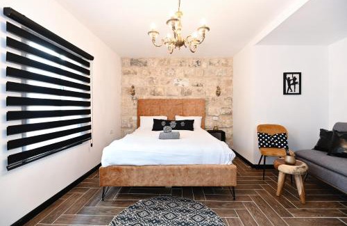 Safed Apartment | קונפיטה - וילה מהממת ובריכה בעיר העתיקה צפת