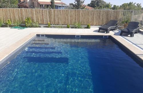 Kela Alon Apartment | Exceptional רוח ברמה: Perfect for Families & Relaxation