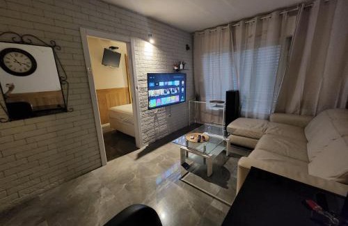 Kiryat Motzkin Apartment | Experience Exceptional Room Service in Our Cozy Hotel