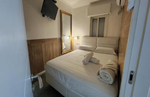 Kiryat Motzkin Apartment | Experience Exceptional Room Service in Our Cozy Hotel