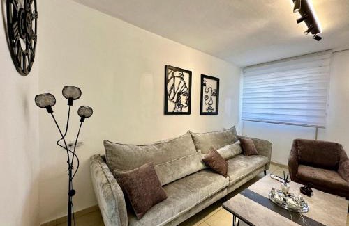 Haifa Apartment | שבטי ישראל - דירת בוטיק