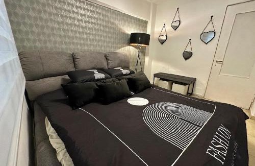 Haifa Apartment | שבטי ישראל - דירת בוטיק