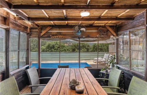 Shomera Apartment | Charming SHIR HACHORESh: 4-Star Oceanfront Escape