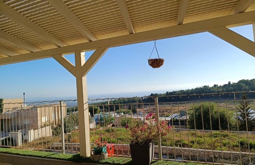 Idmit Villa | Dreamy Retreat by the Sea with Pool & Hot Tub Amenities