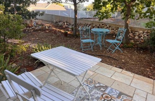 Malkiya Apartment | Peaceful Retreat at שלווה בהר - Guest Rated 9.6/10