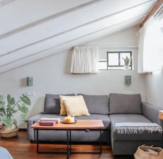 Gilon Apartment | Guest Favorite: תניא with 9.6/10 Rating Awaits You