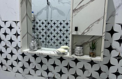 Ghirnatah Apartment | Cozy One-Bedroom Studio with Self-Check-In Access